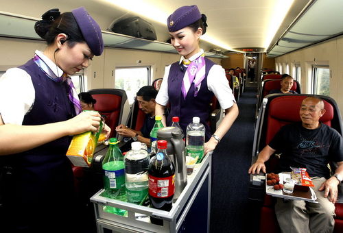 直擊京滬高鐵首發列車 云端餐飲服務初體驗